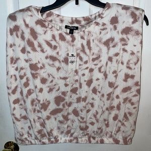 Express Printed Silky Sueded Jersey Cropped Padded Shoulder Top